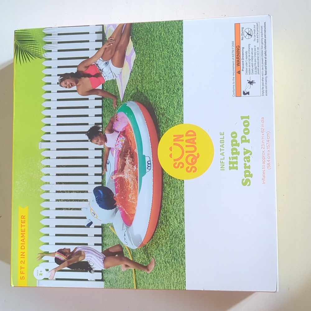 New Sun Squad Inflatable Hippo Spray Pool 5ft